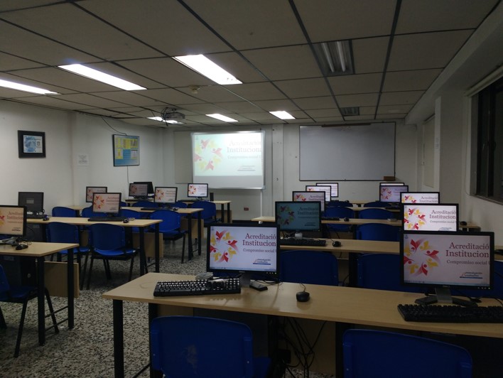Sala 1: Laboratorio Especializado de Comunicaciones Inalámbricas