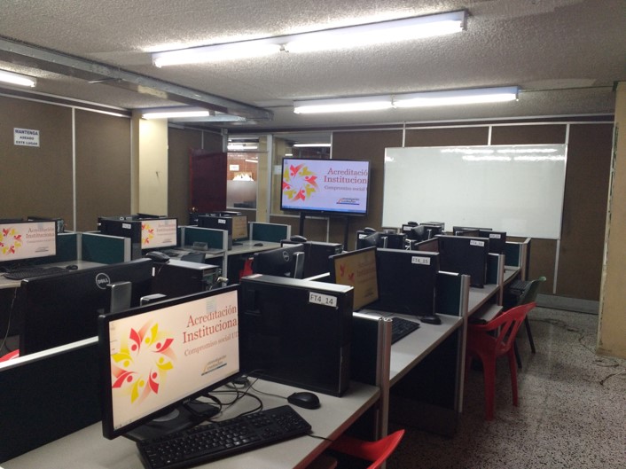 Sala 4: Laboratorio de Computación Gráfica